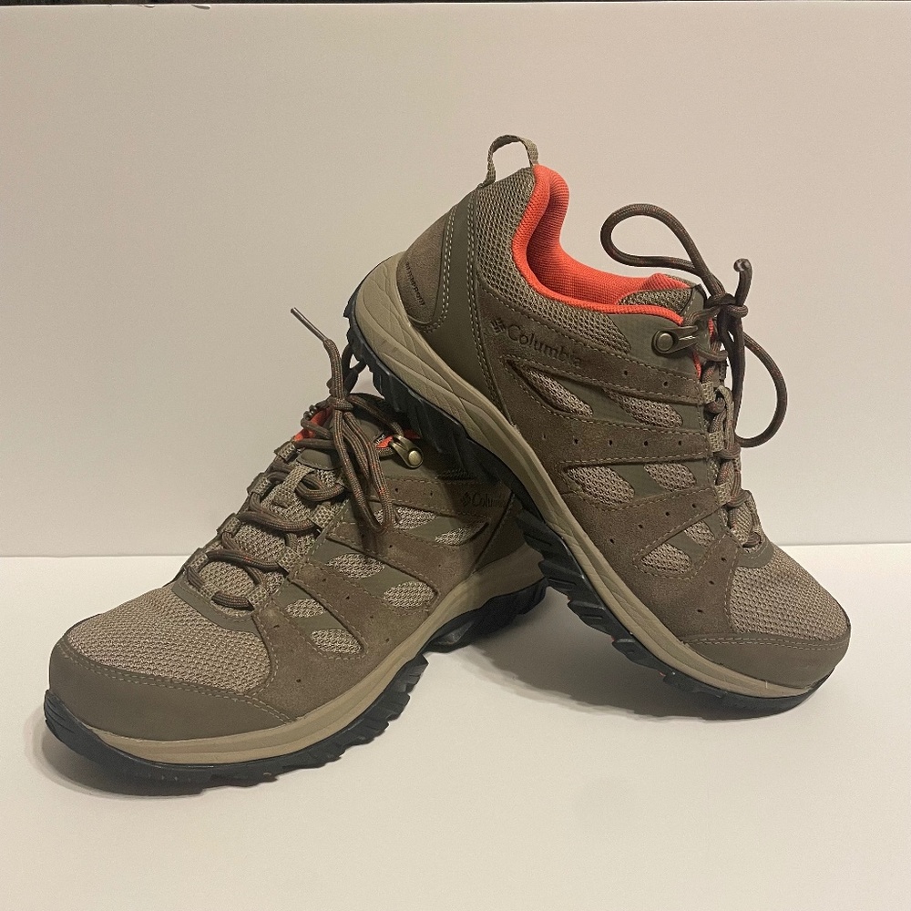 Columbia Women's Low Rise Trekking and Hiking Shoes
